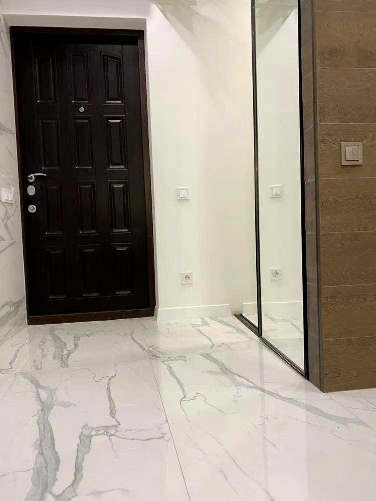 1878412280055105