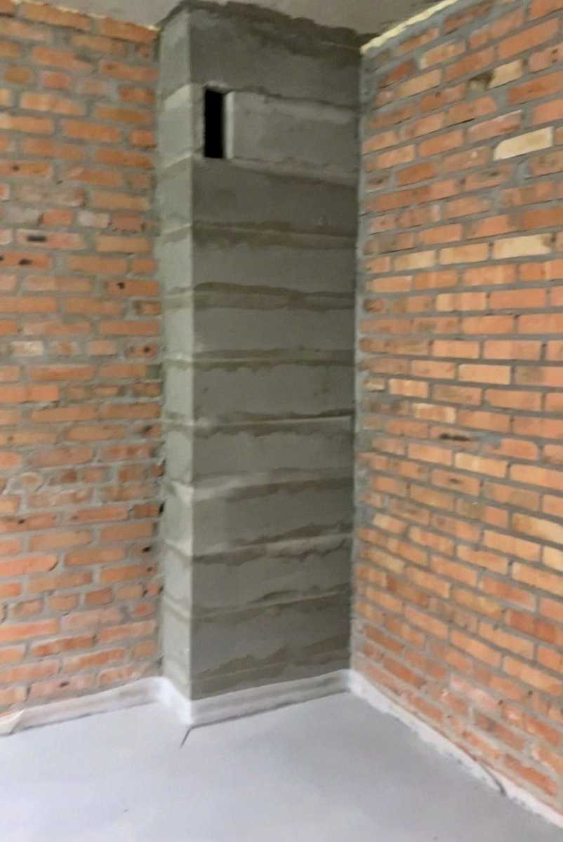 1878413779898284