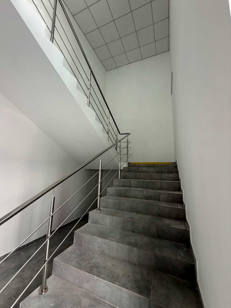1878414160777408