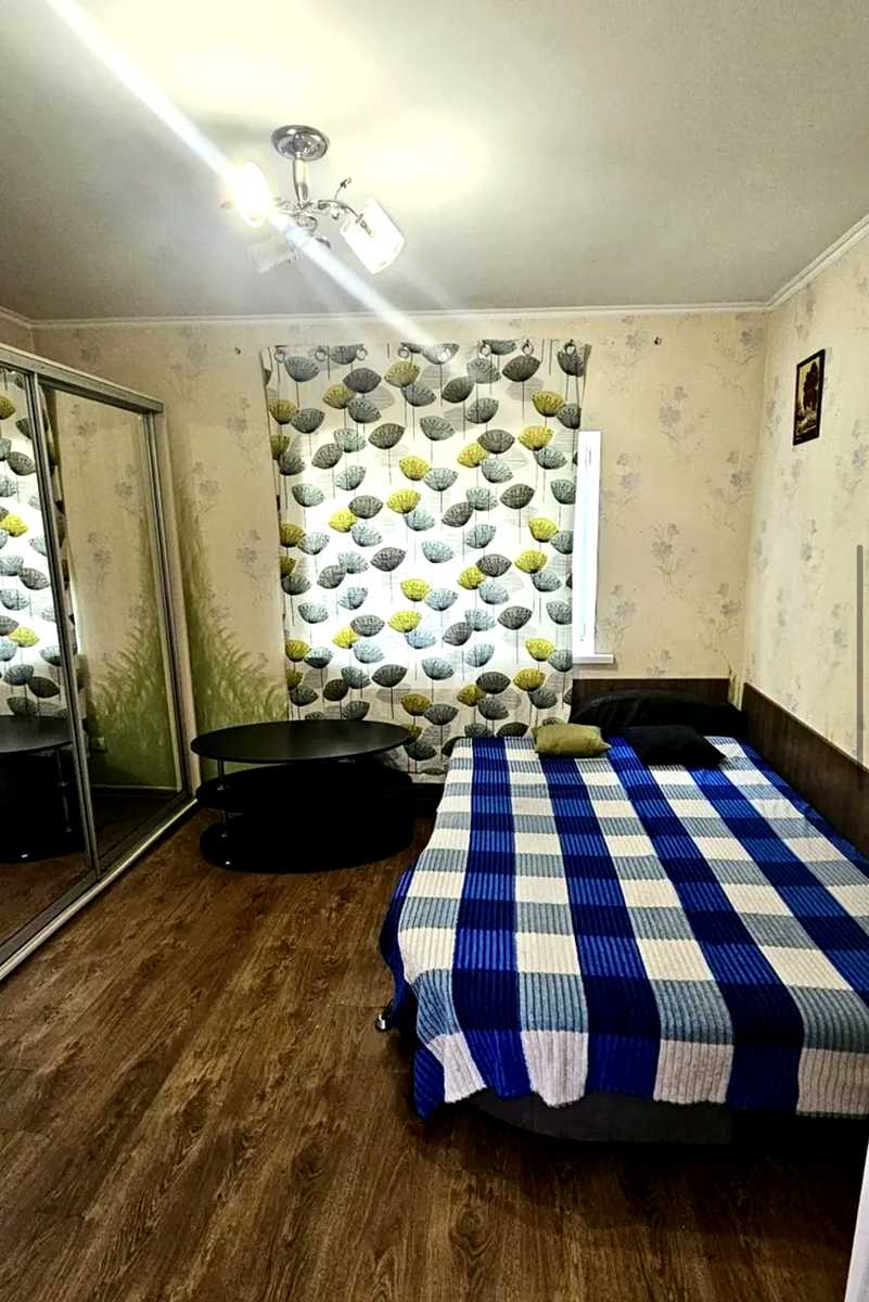 1878414853542117