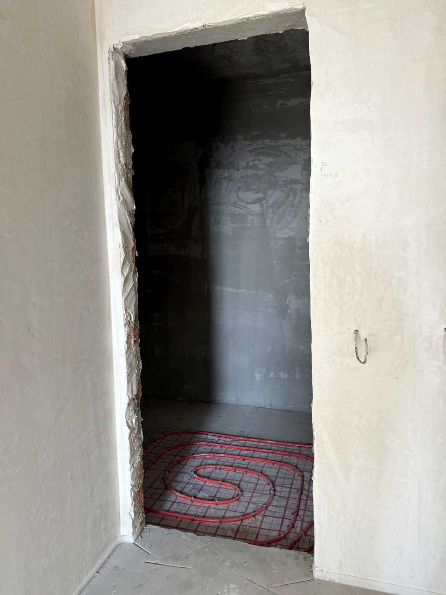 1878415057328990
