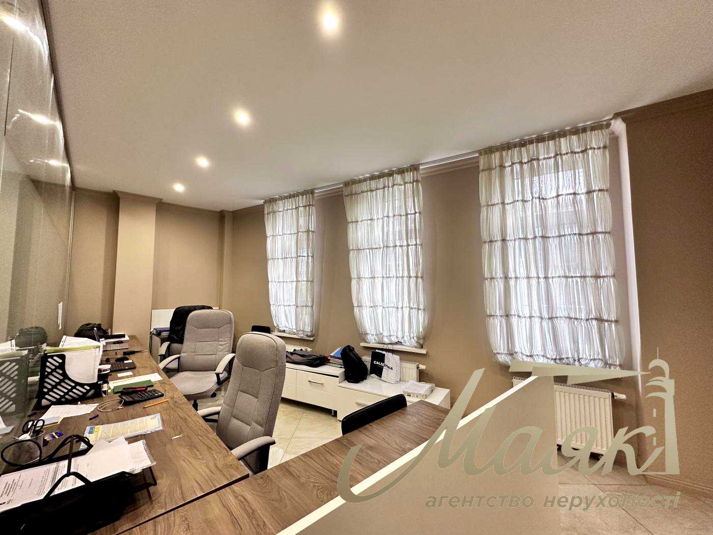 1878416354427565