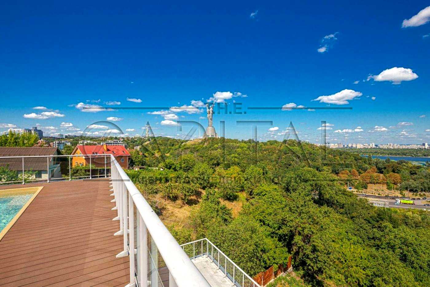 1878417722122111
