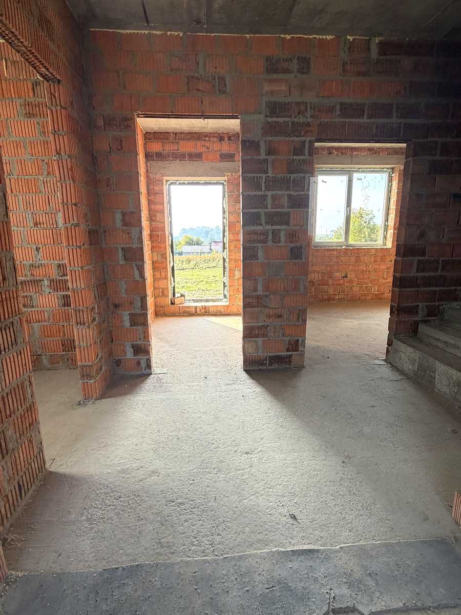 1878421489228526