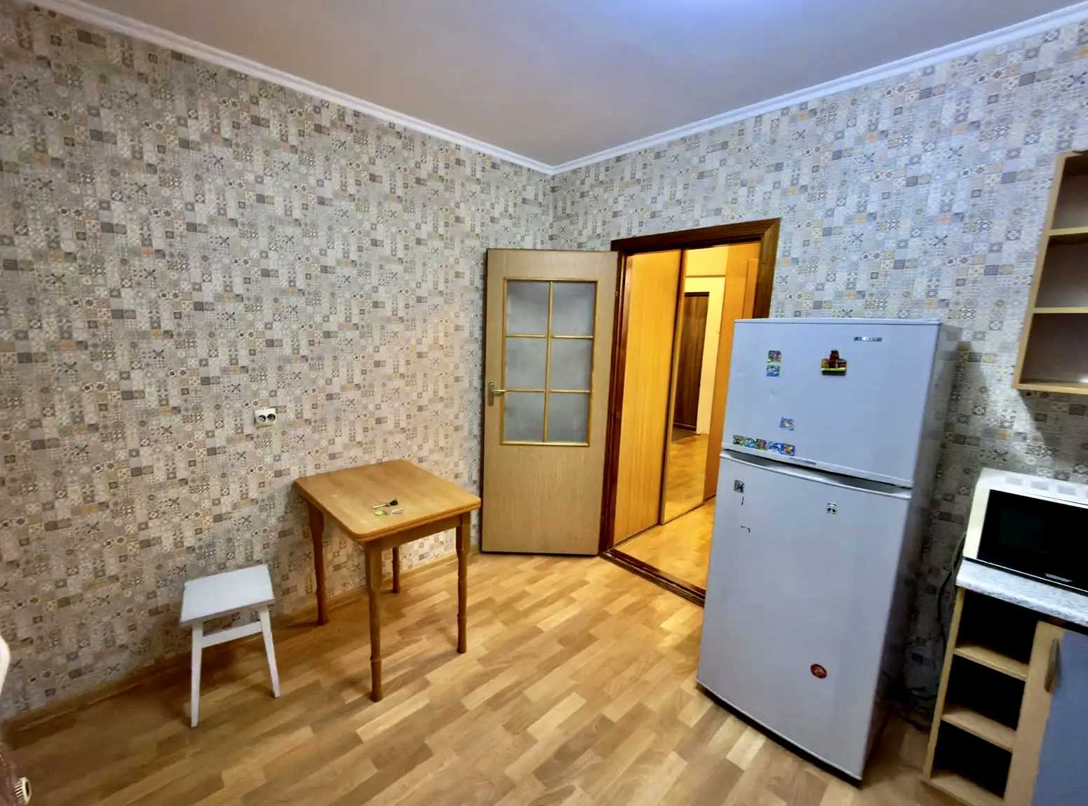 1878422031470037