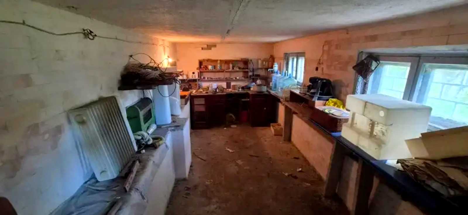 1878422739292342