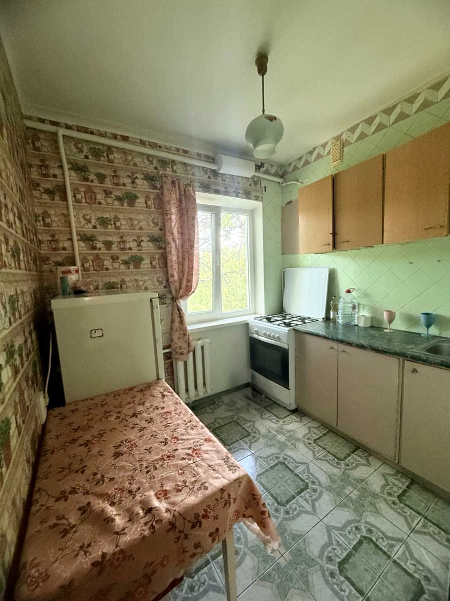 1878423292796177