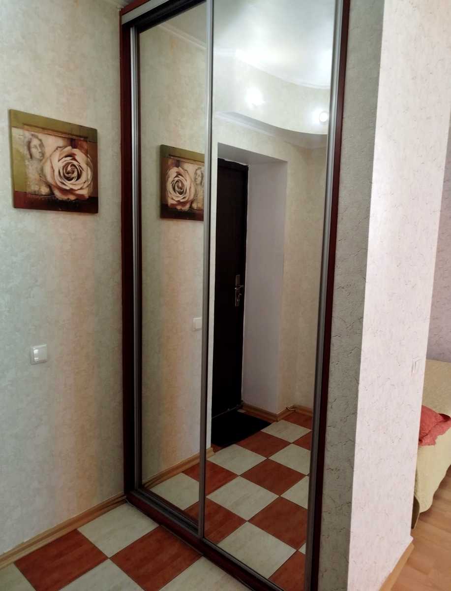 1878460113482081
