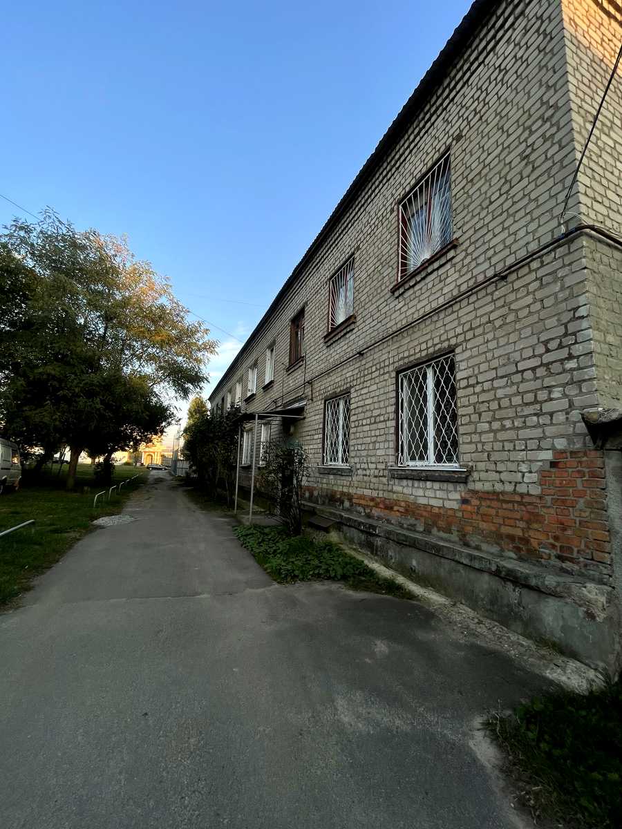 1878465035940751