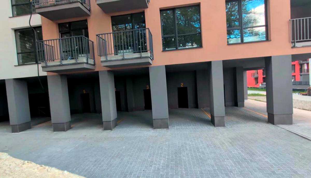 1878465723391628
