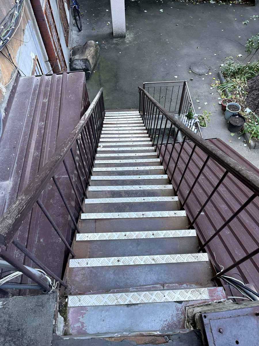 1878468238886186