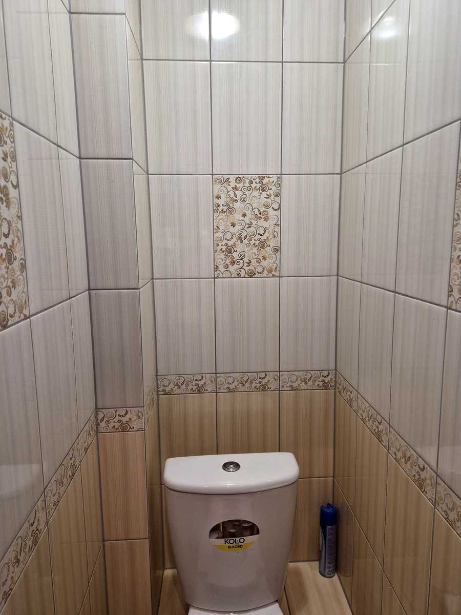 1878468261661429