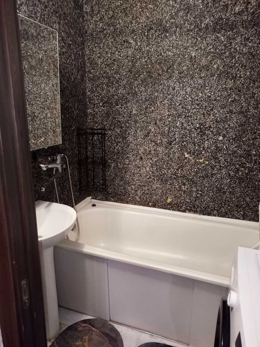 1878469904125274