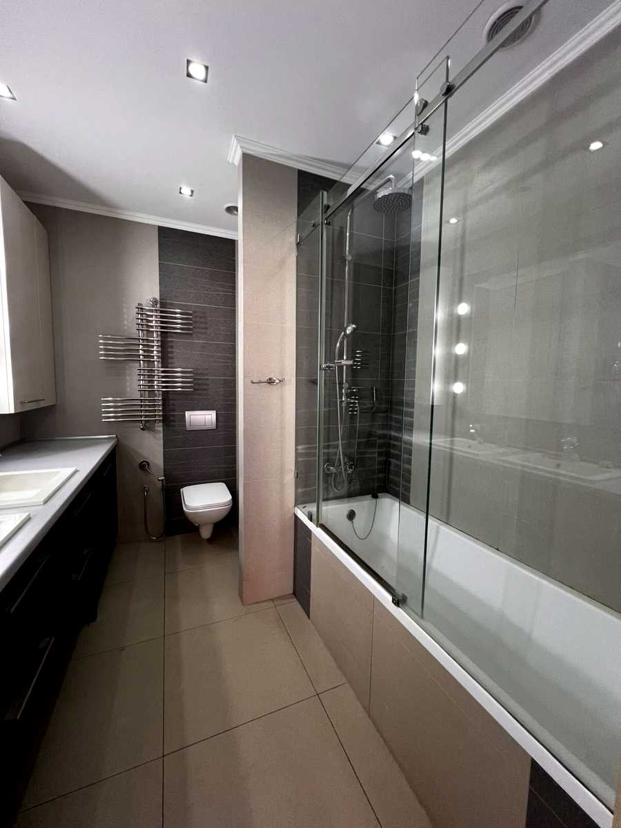 1878472172820491