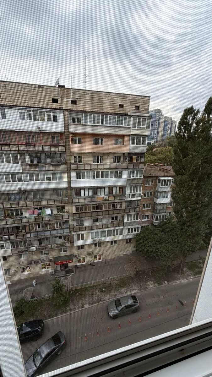 1878472366145960