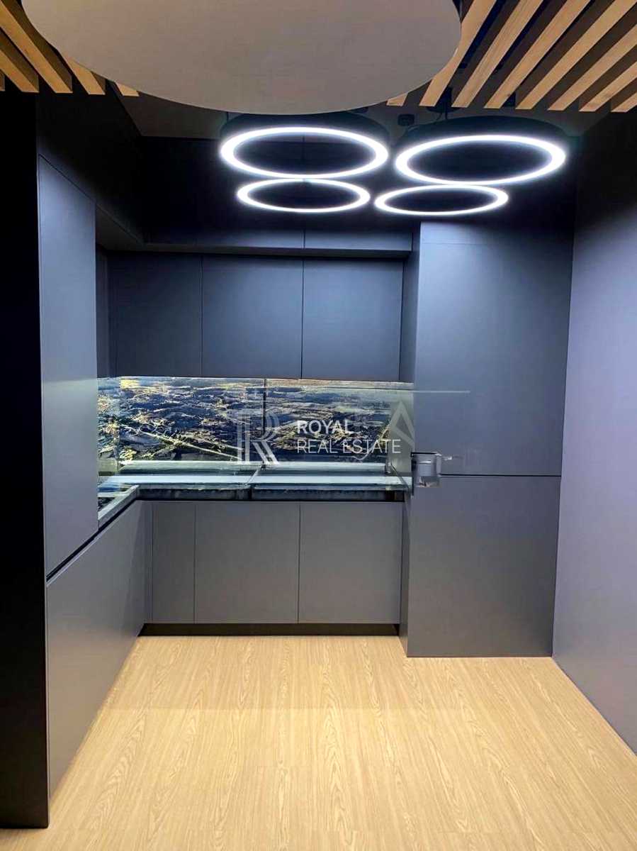 1878472459295185