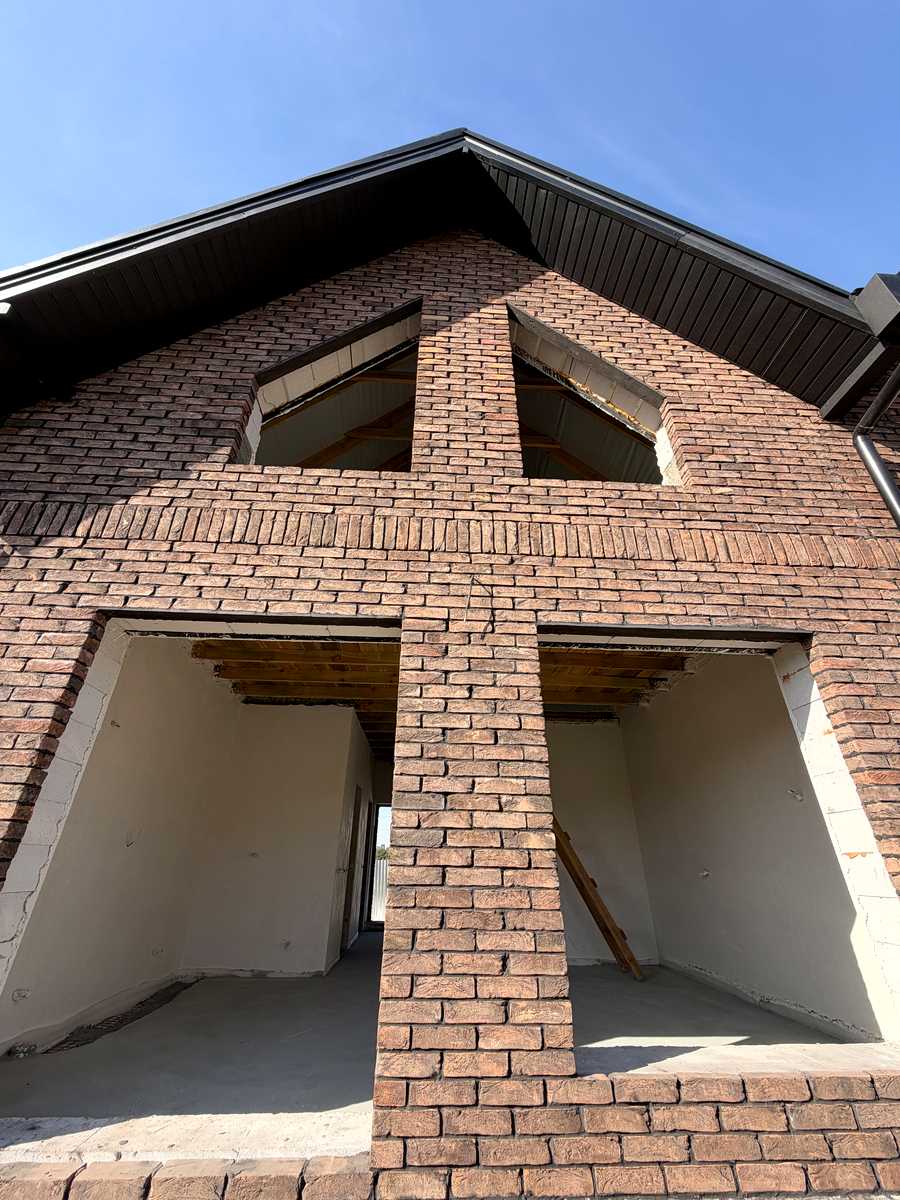 1878473261610998