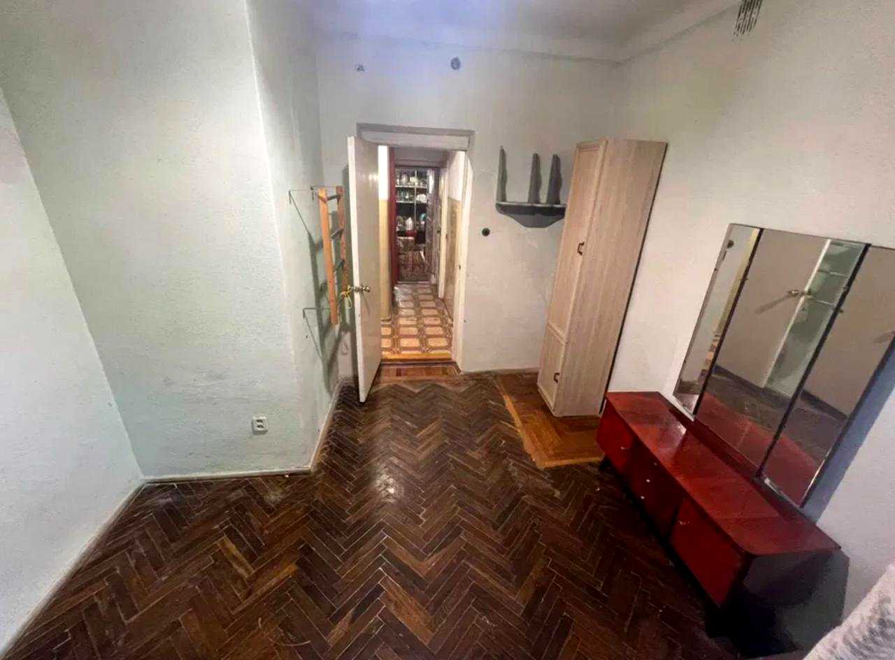 1878474225046579