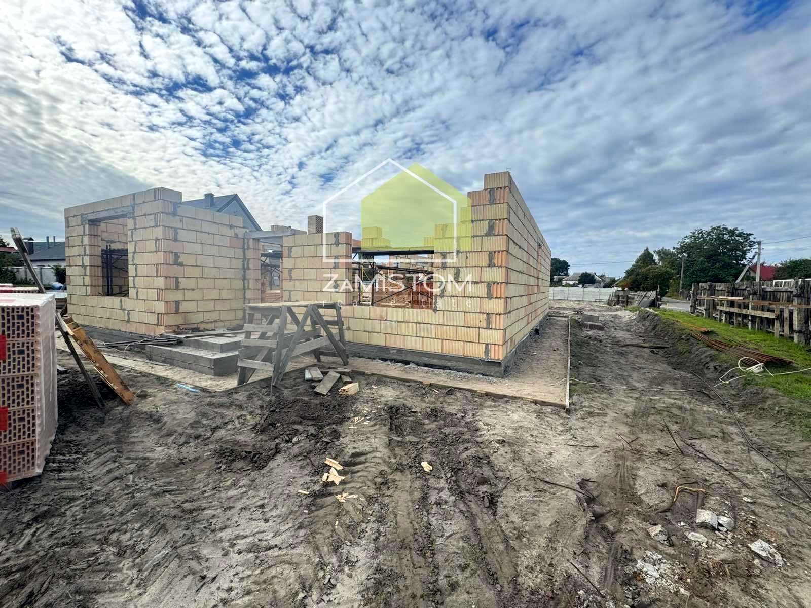1878474377776581