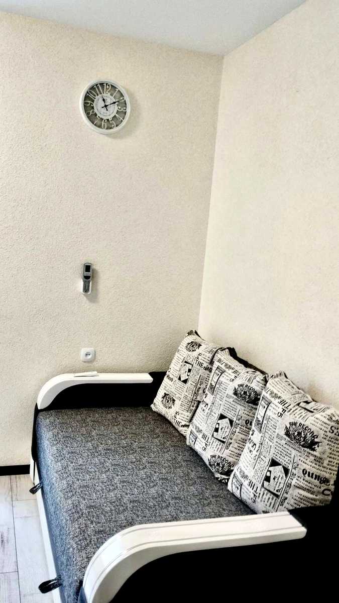 1878474429875437