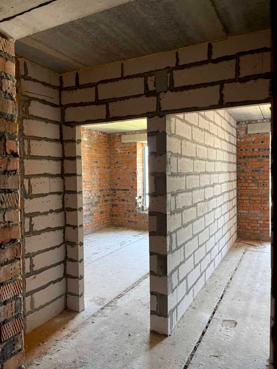 1878475243945110