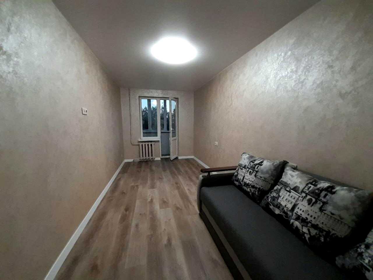 1878475403309763