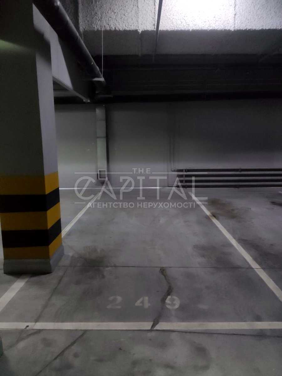 1878477504606018
