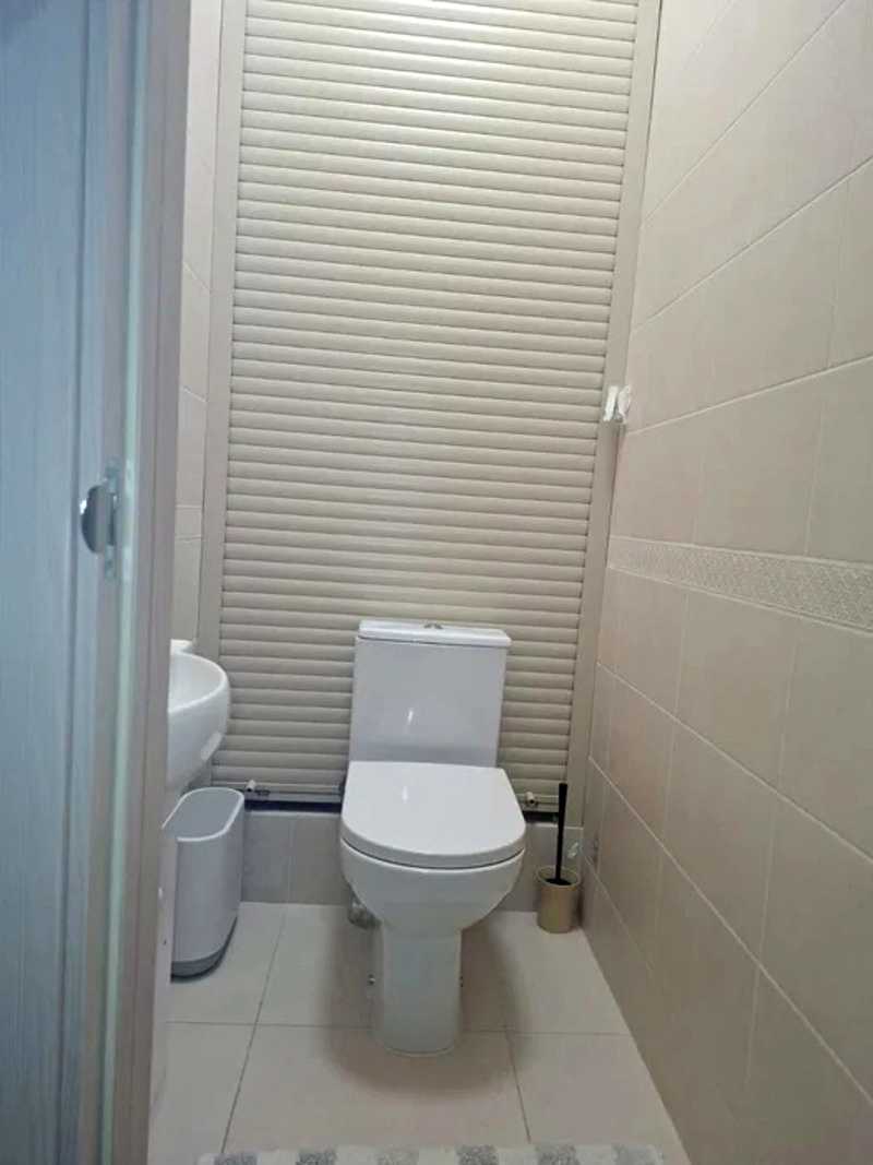 1878477696111158