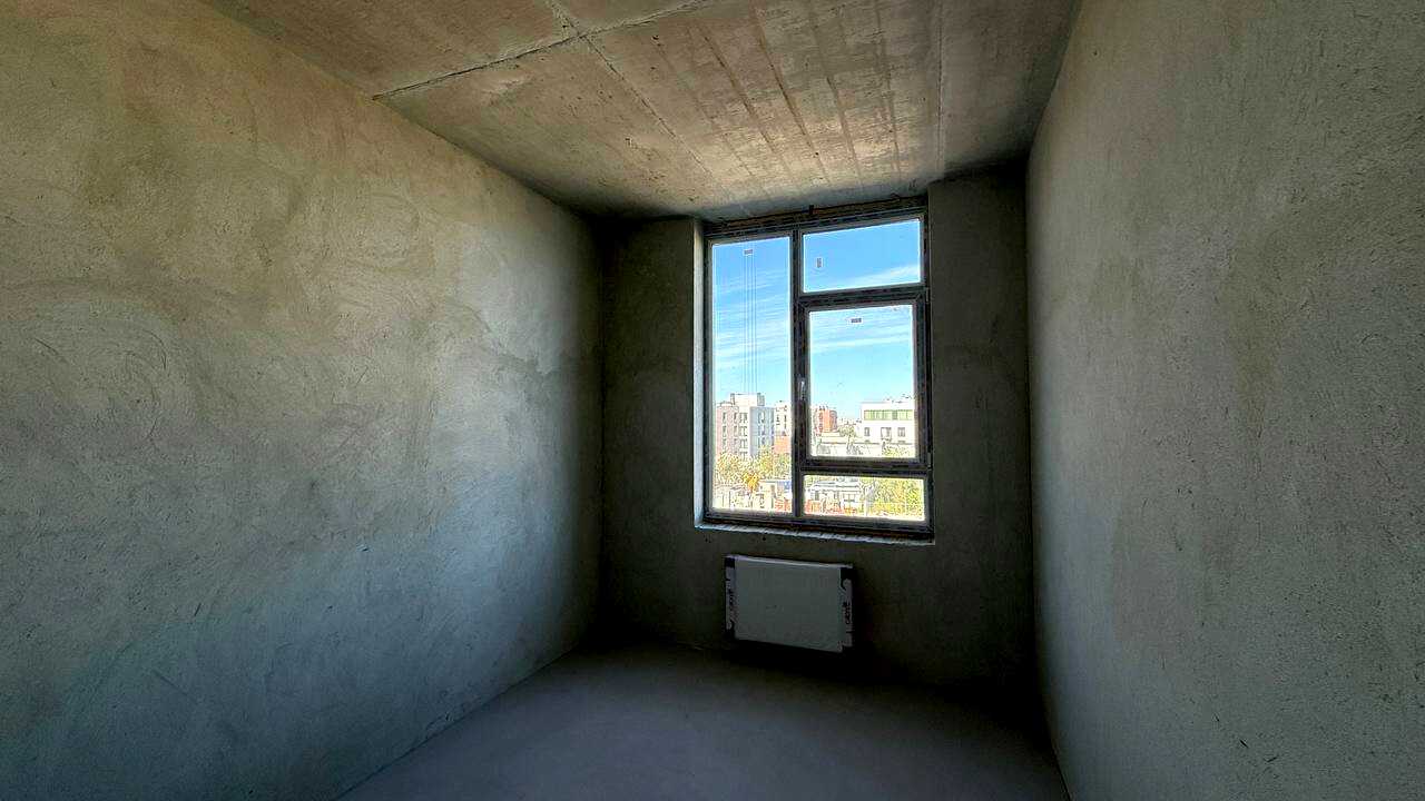 1878477946442661