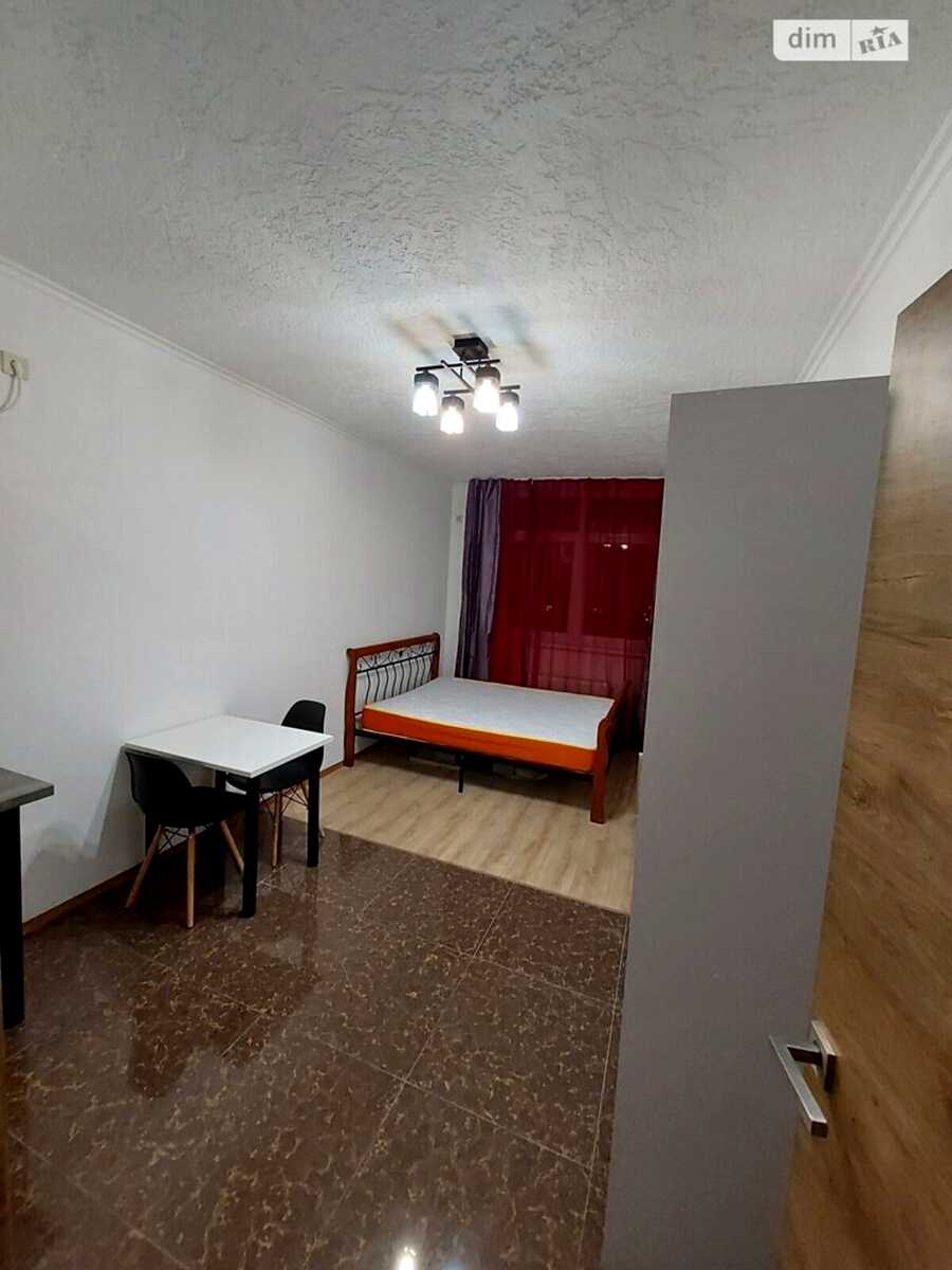 1878478610464566