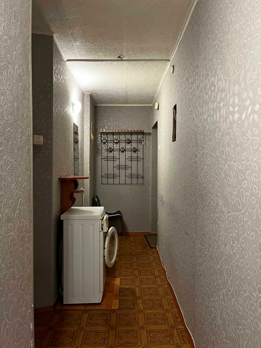 1878479195888295