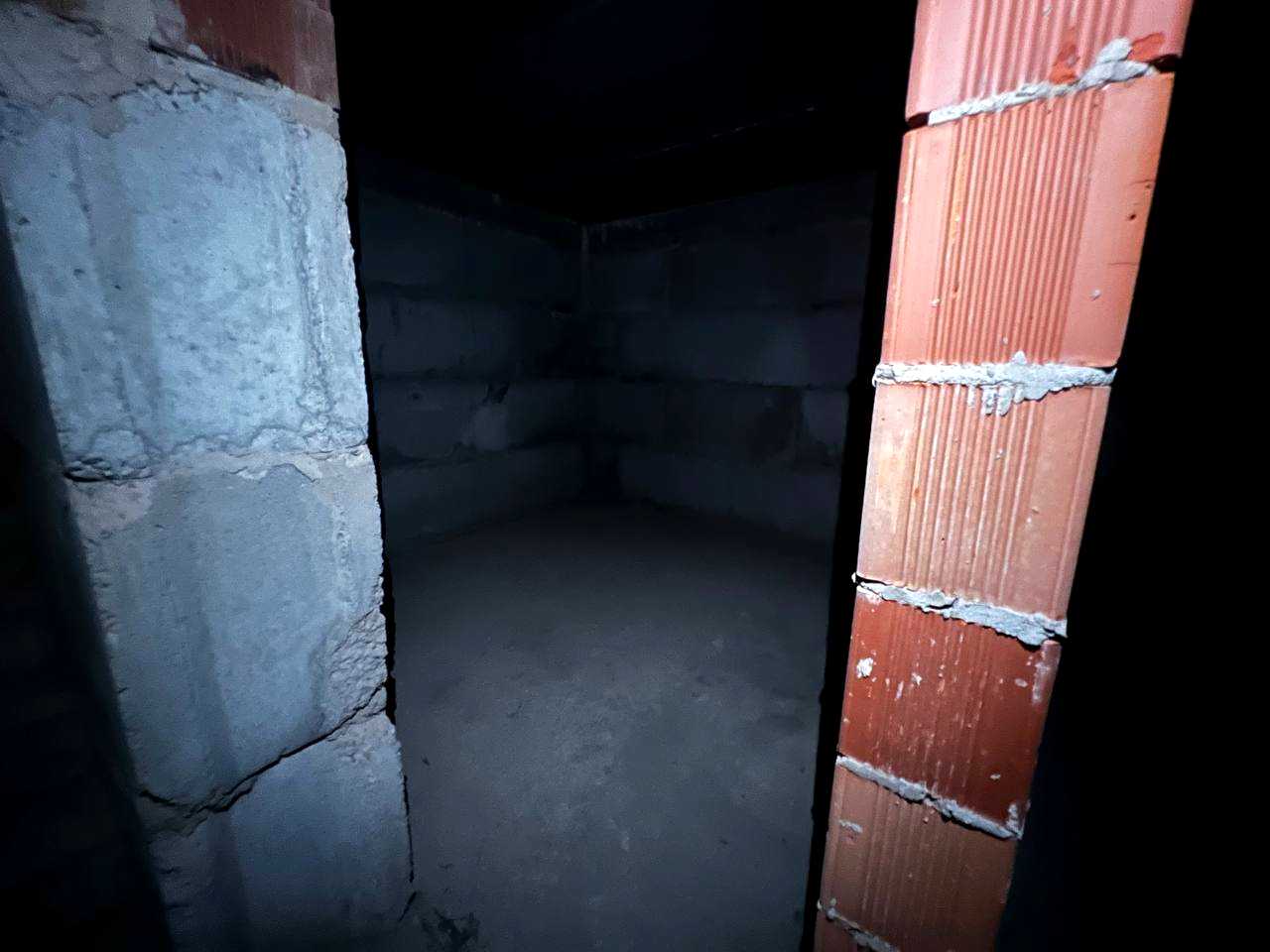 1878479948339653
