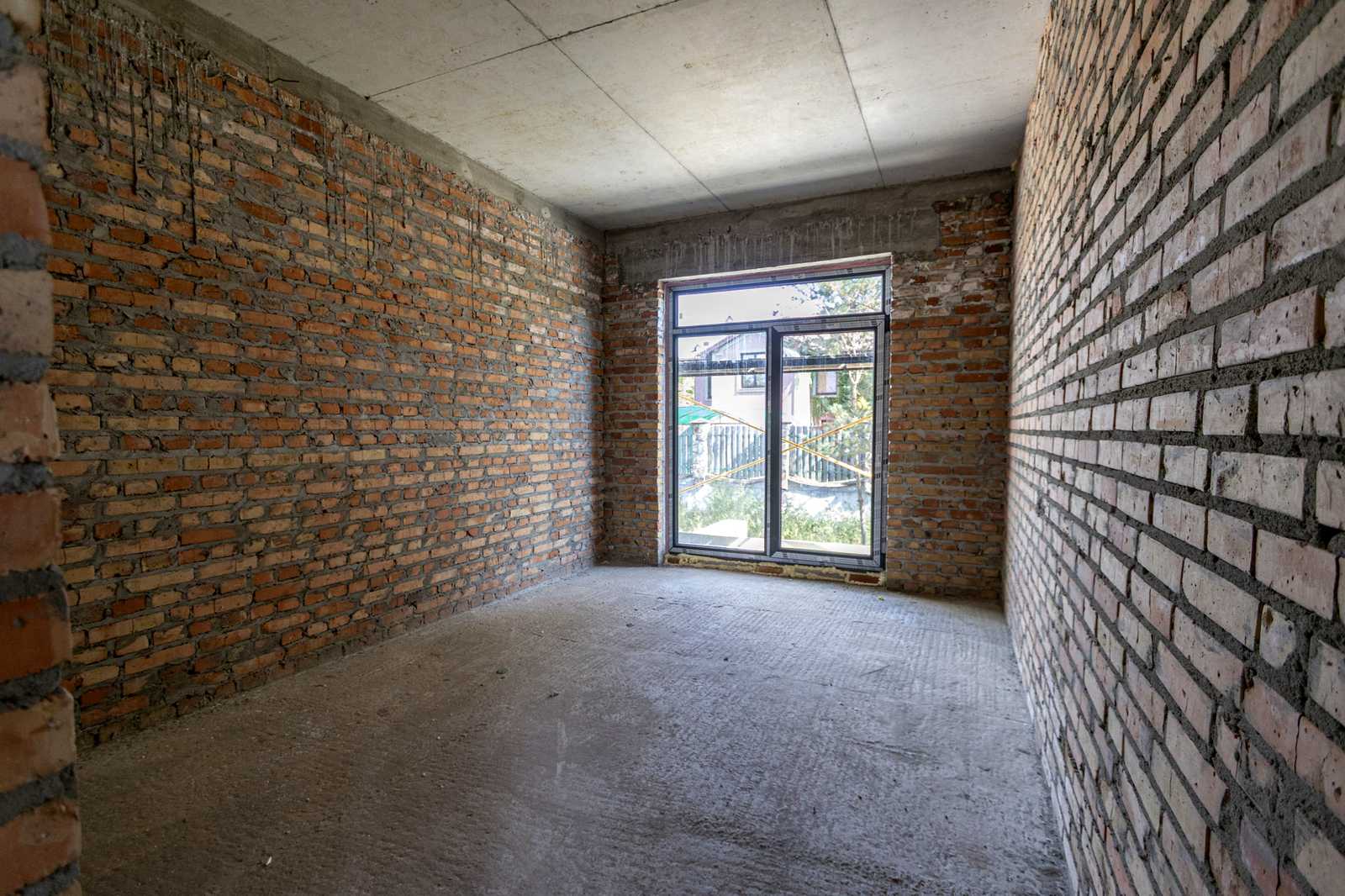 1878480367707954