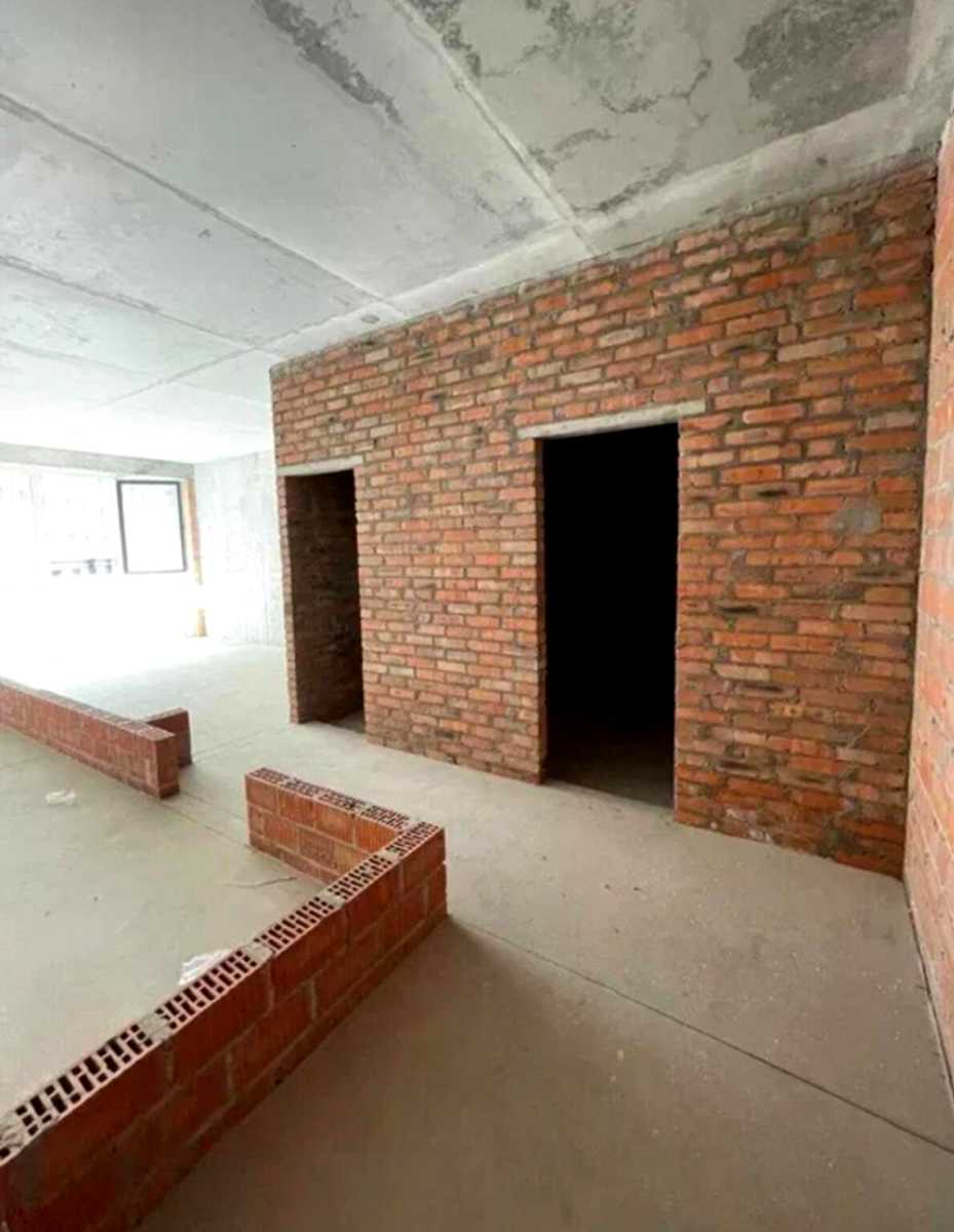 1878480543917515