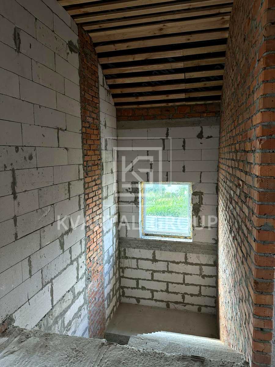 1878480862909653