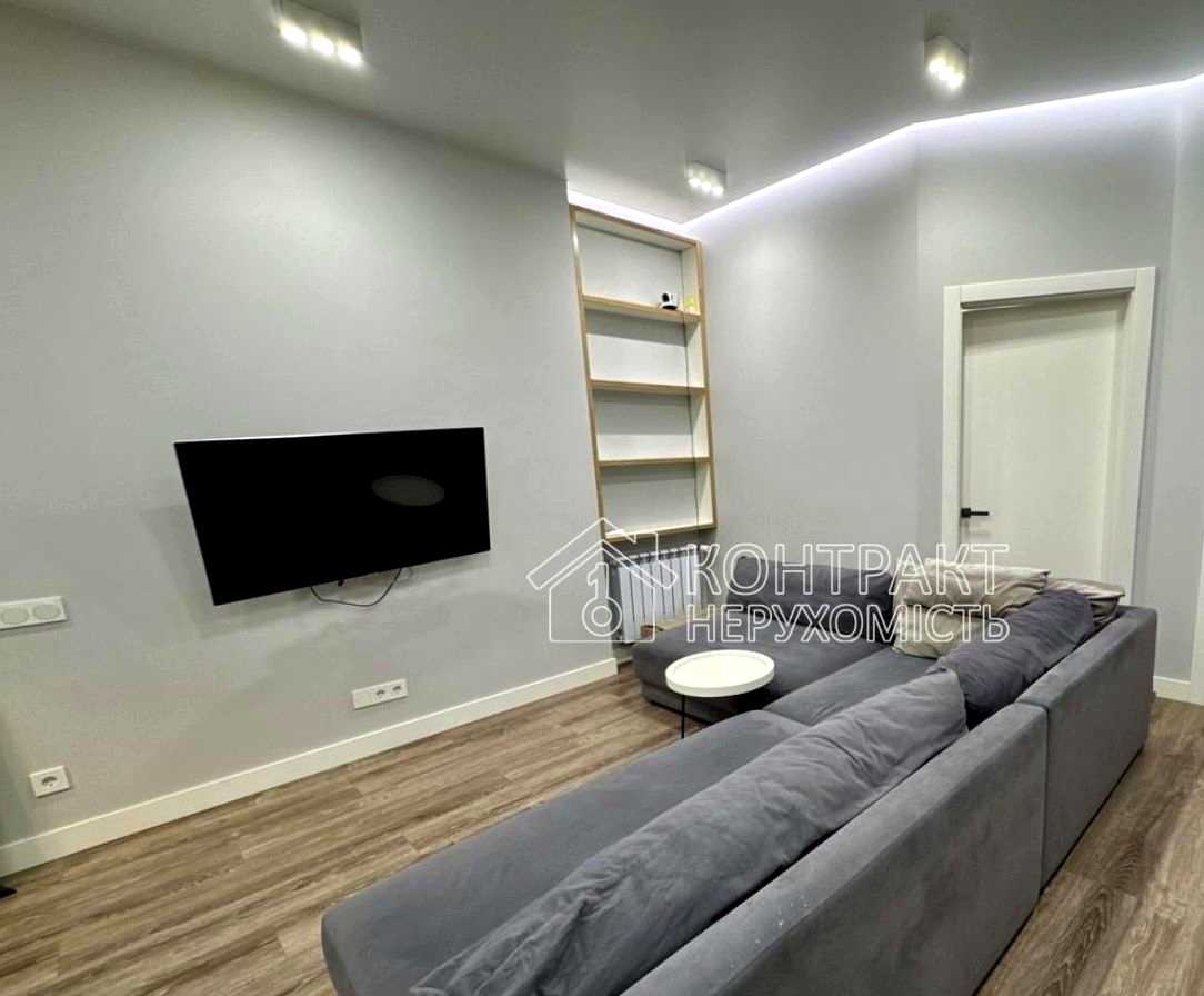 1878481768259022