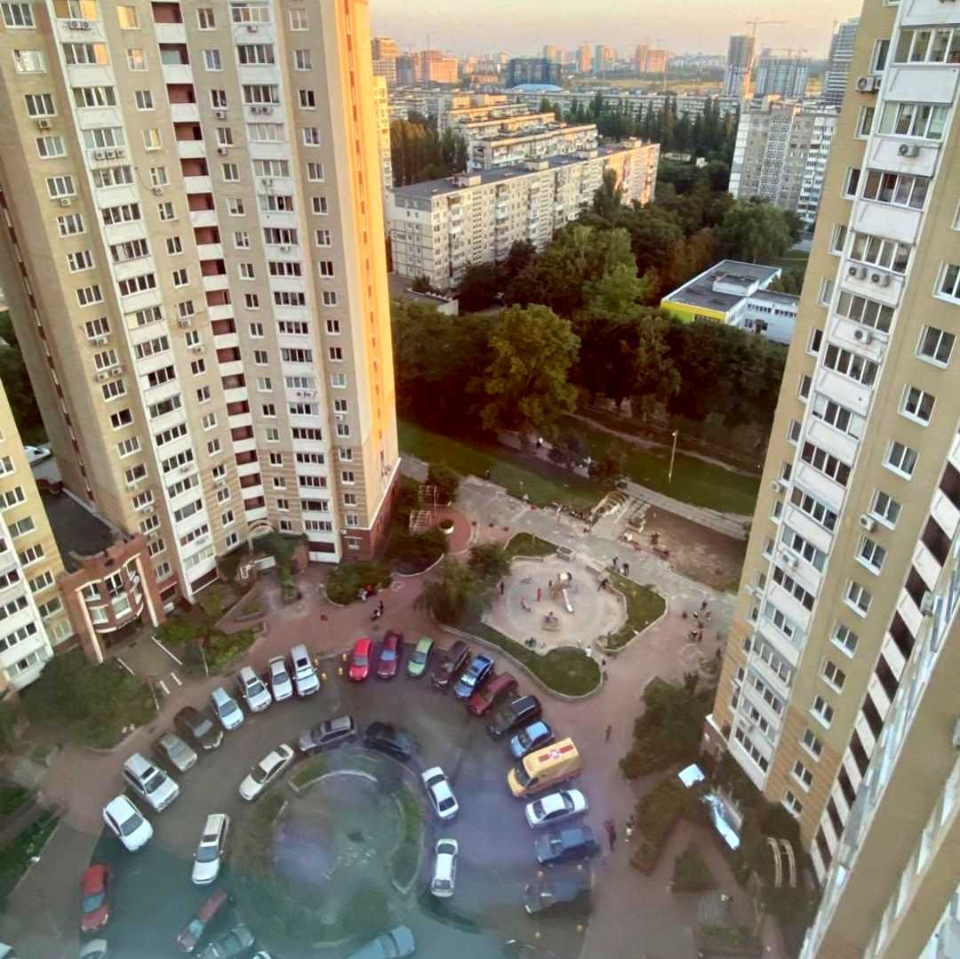 1878481787737712