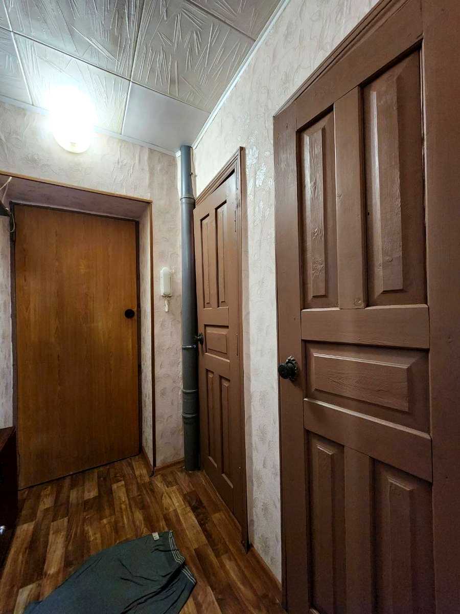 1878482323636550