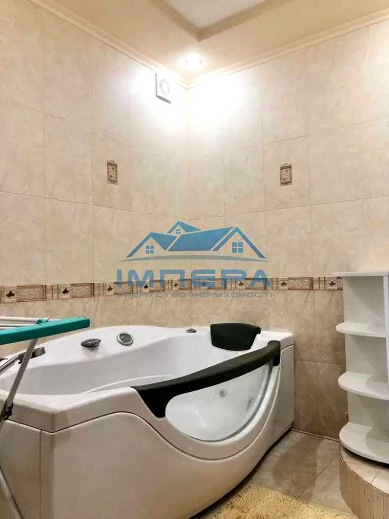 1878482633666365