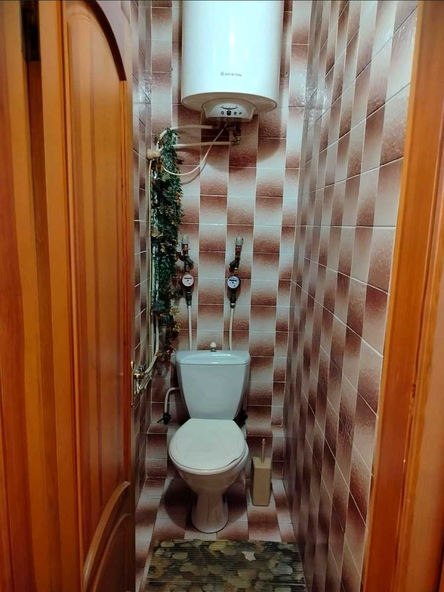 1878482702738585