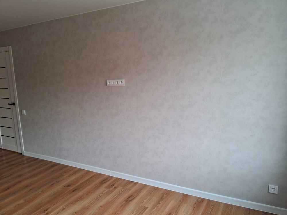 1878482997460608