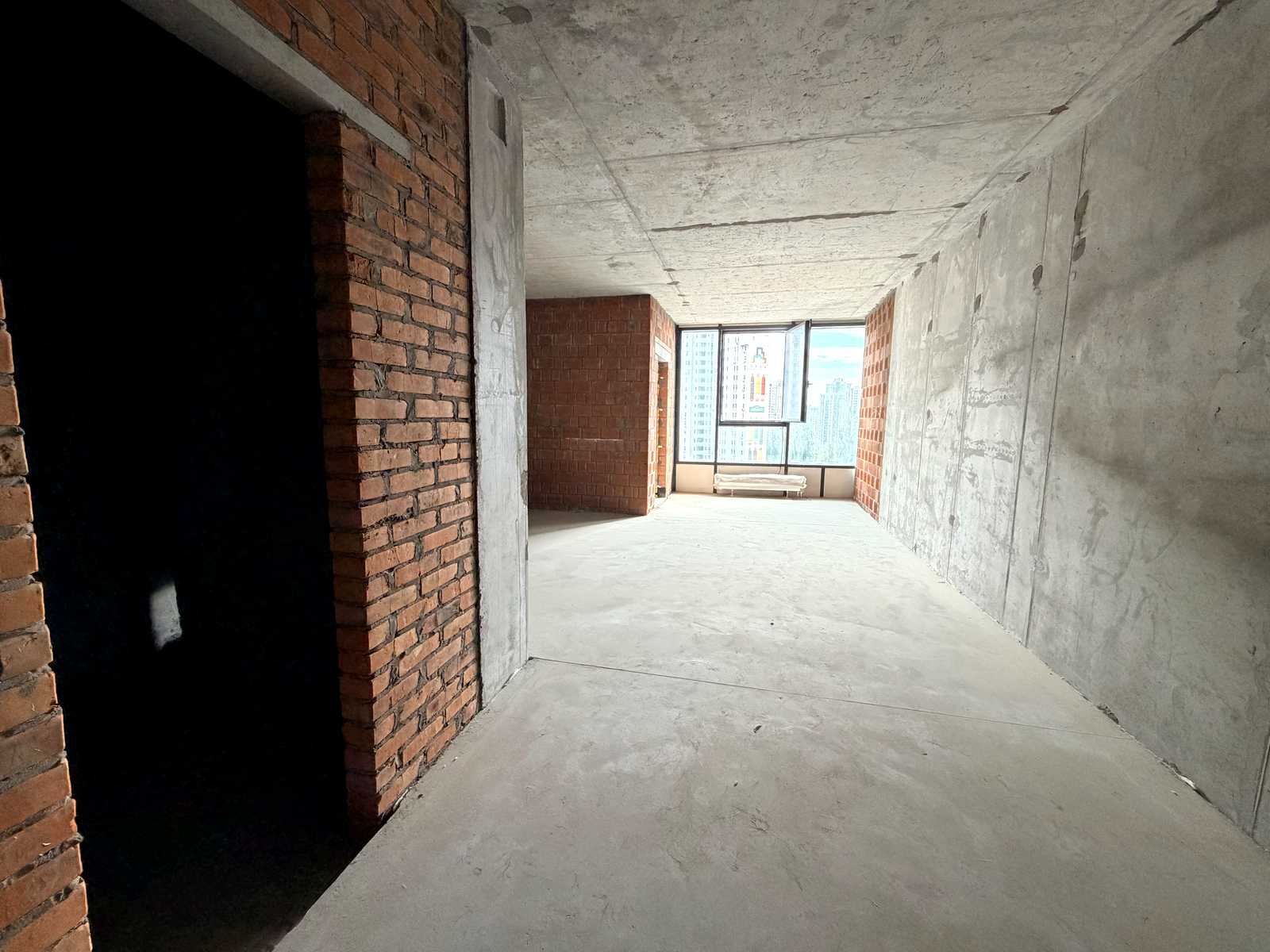 1878485098963842