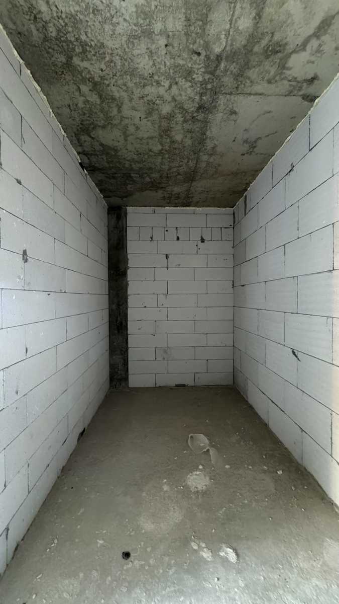 1878486922319302