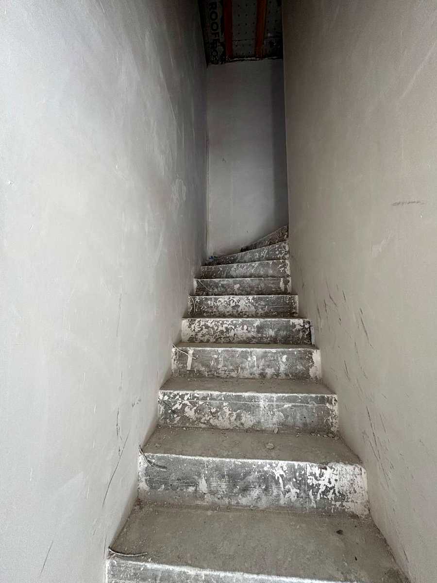 1878487987754615
