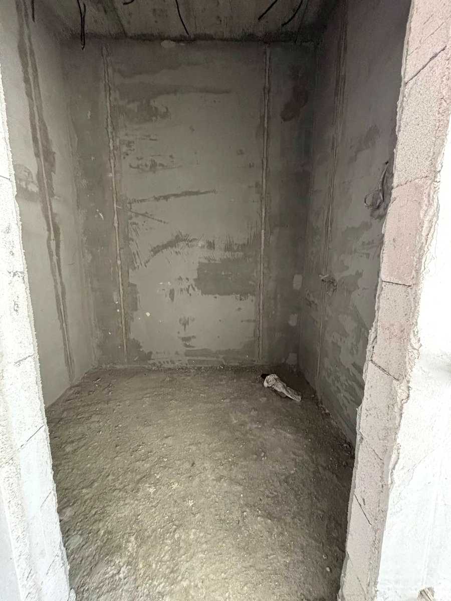 1878487988902971