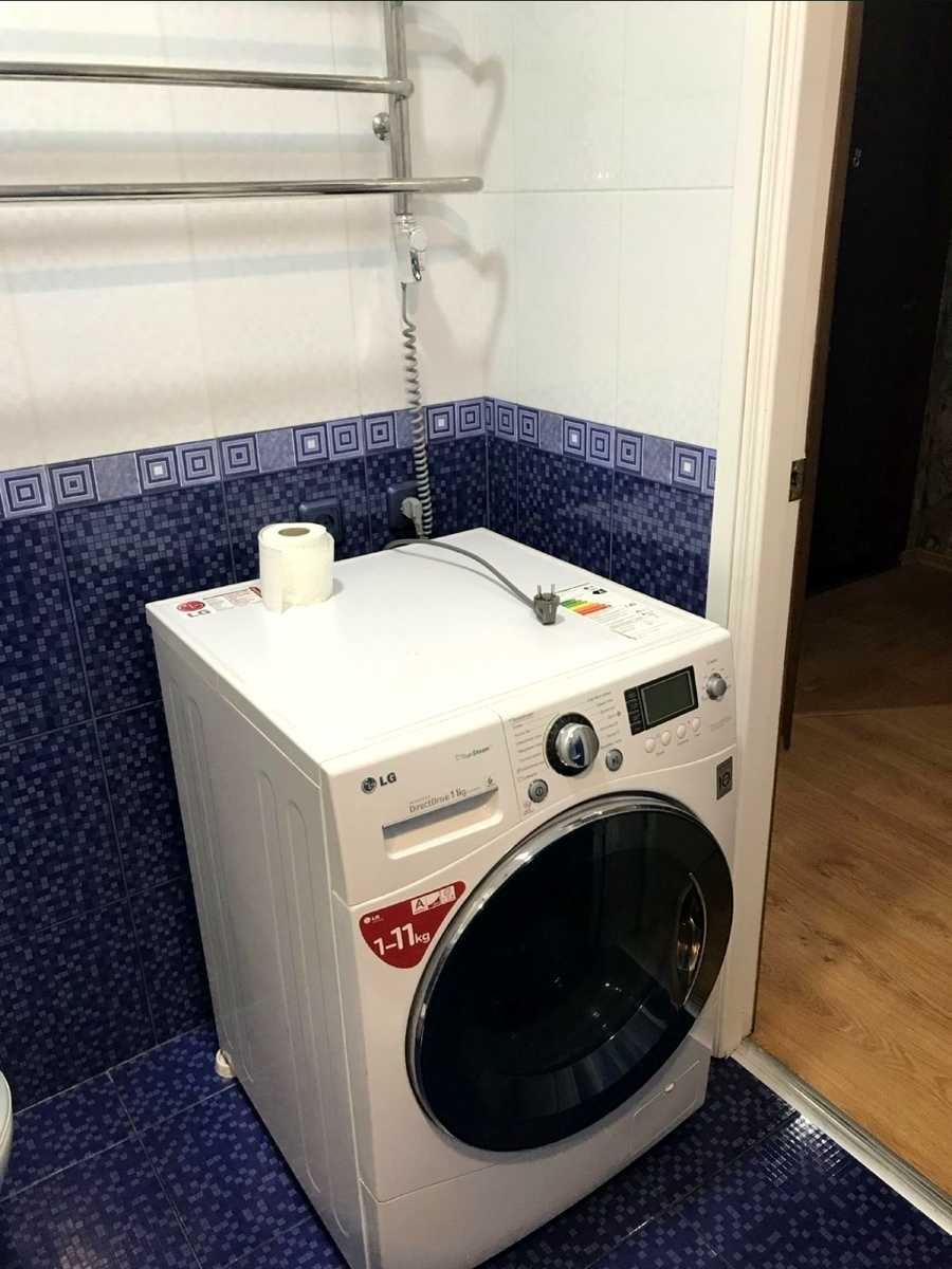 1878489528891897