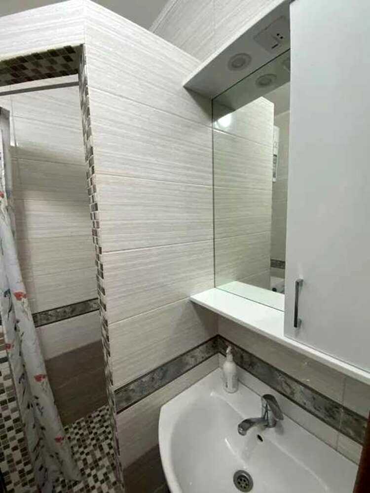 1878490501813116