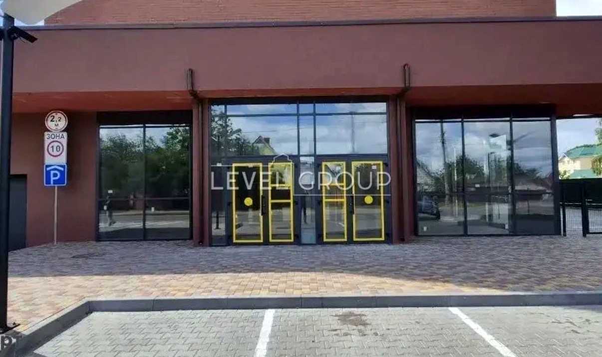 1878492365807904