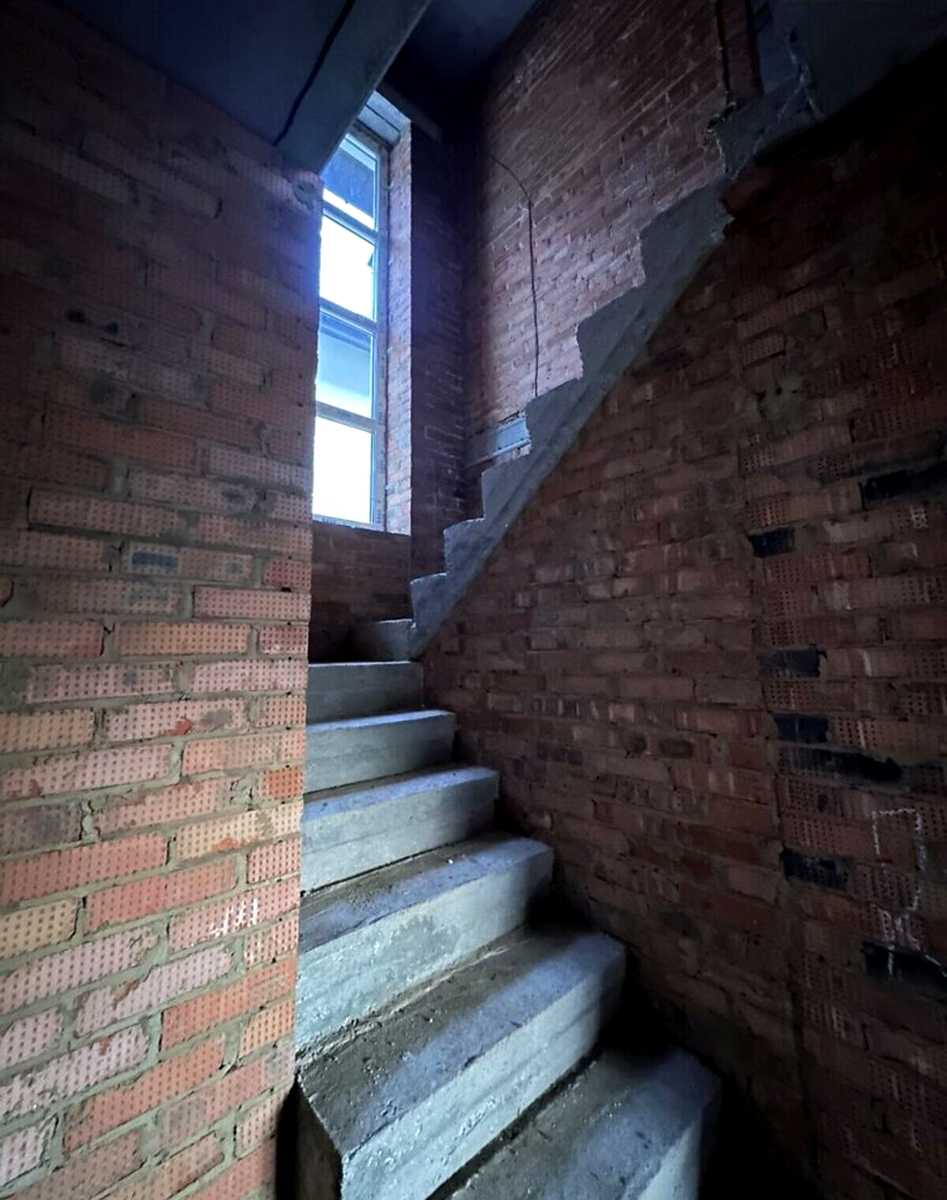 1878492804182735.jpg