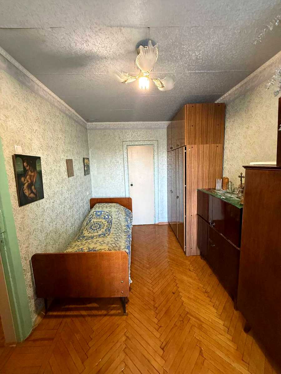 1878493382294450